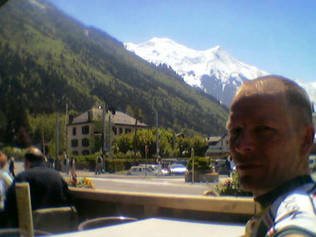 fiets vakantie 2004 05 23 Chamonix uitzicht op Mont Blanc selfie